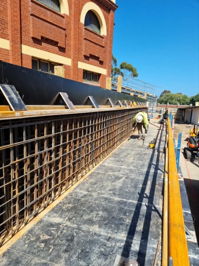 Suspended slab reinforcement
